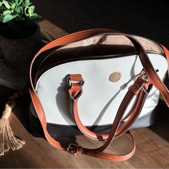 Anne Klein Beige Logo Lining - Picture 3 of 9